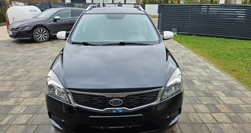 Kia Ceed cena 21900 przebieg: 113000, rok produkcji 2011 z Nowogród małe 277